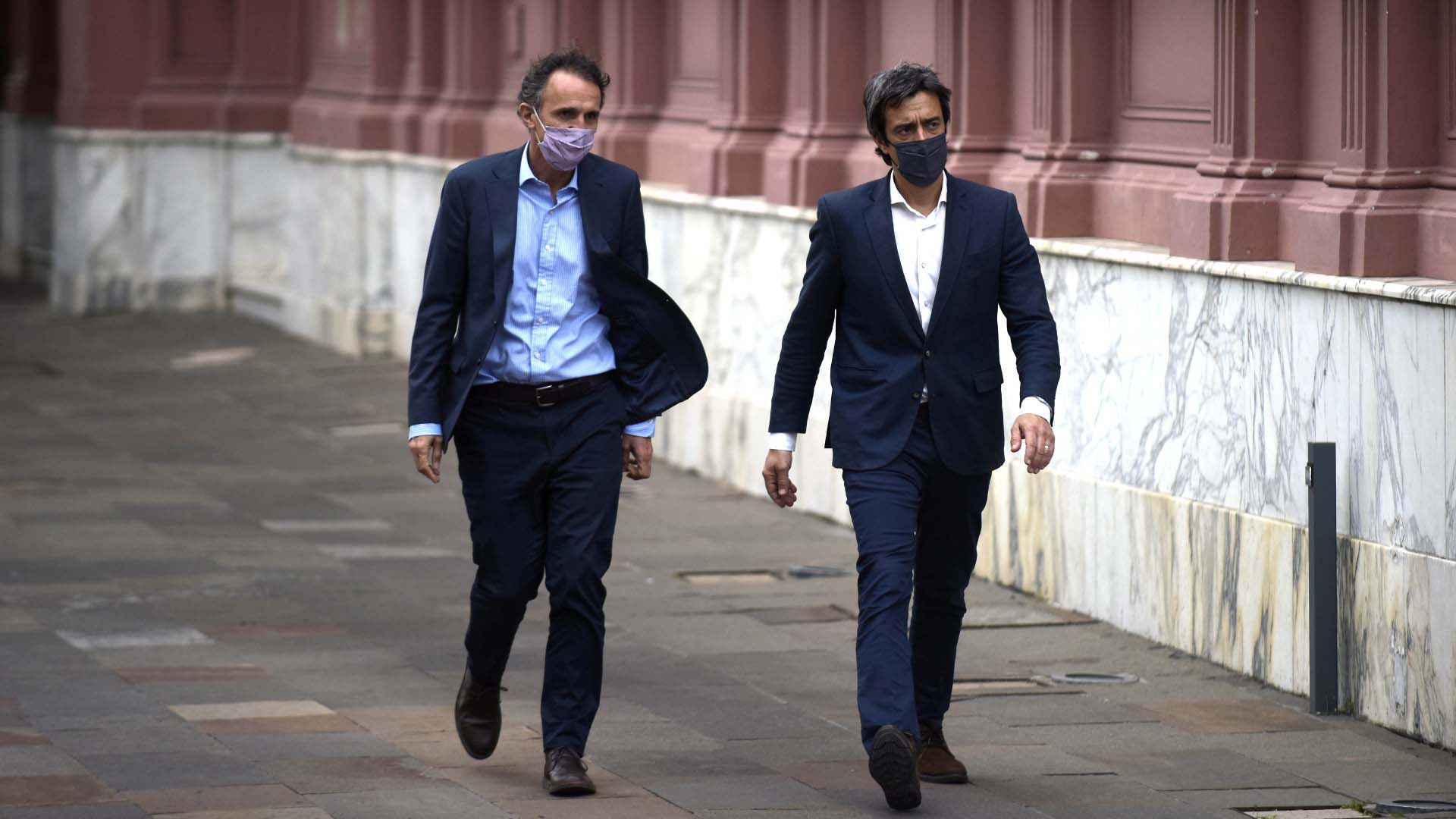 salida casa rosada jura funcionarios