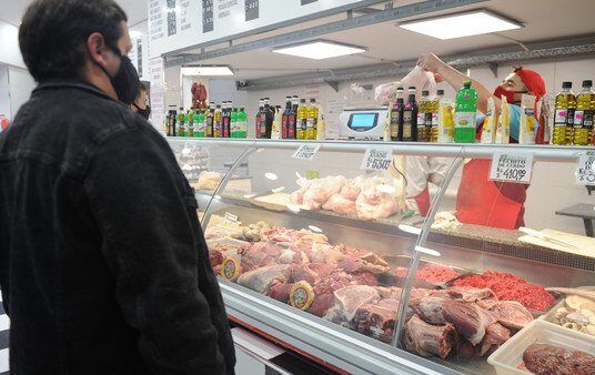 Cepo a la carne: un costo económico alto para un rédito político escaso e incierto