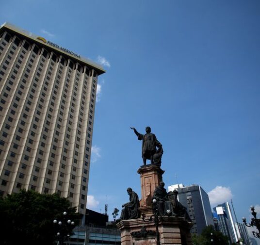 Ciudad de México sustituirá una estatua de Colón por una de una mujer indígena