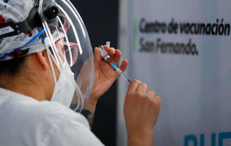 Argentina dice que detecta primer caso de variante ómicron de coronavirus