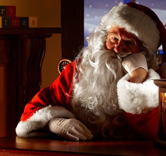 ¿Dónde está Santa?: el minuto a minuto del recorrido de Papá Noel repartiendo regalos por el mundo