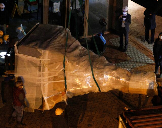 La Universidad de Hong Kong retiró una escultura que conmemoraba la manifestación de la plaza de Tiananmen