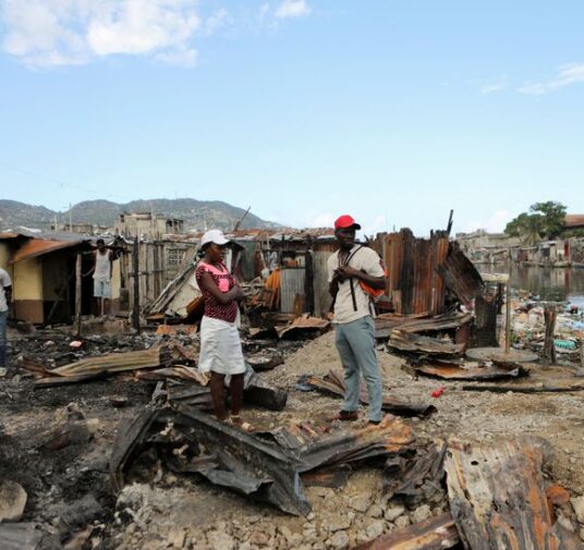 "Pobre Haití, una cosa tras otra", dice el Papa Francisco sobre letal explosión