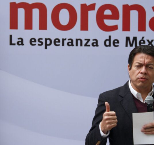 Se prevé que el INE suspenda la Revocación de Mandato, alertó Mario Delgado