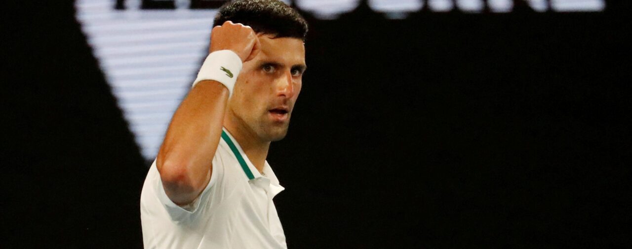 Novak Djokovic recibió una exención de la vacuna contra el coronavirus y jugará el Australian Open