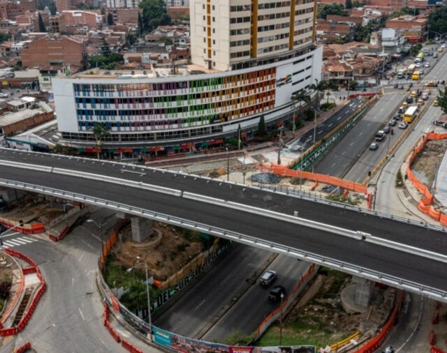 Pour les travaux sur le rond-point de San Juan avec l'avenue 80, il s'agira des nouvelles fermetures de routes à Medellín