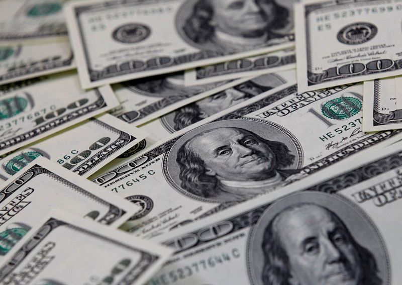 El dólar libre sube 5,3% en mayo.