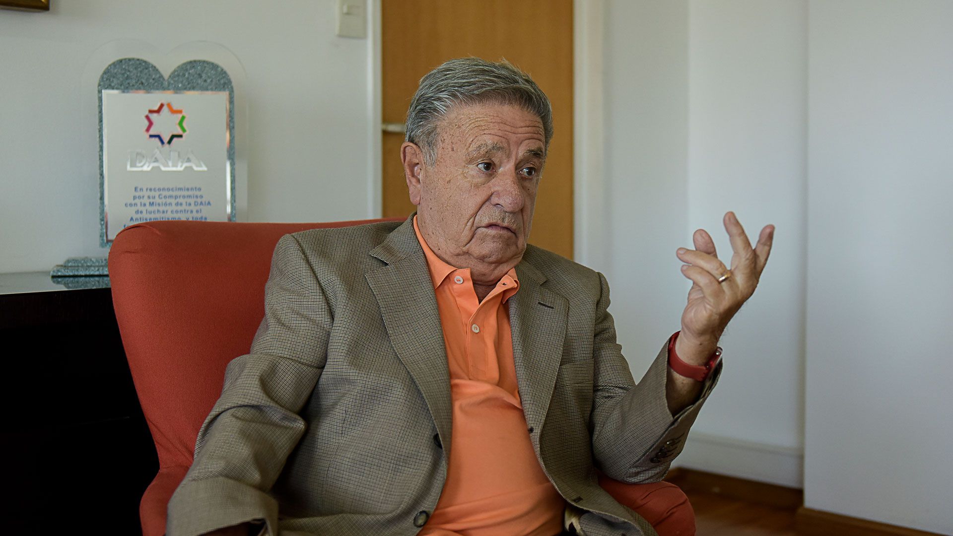 Entrevista de David Cayon a Eduardo Duhalde