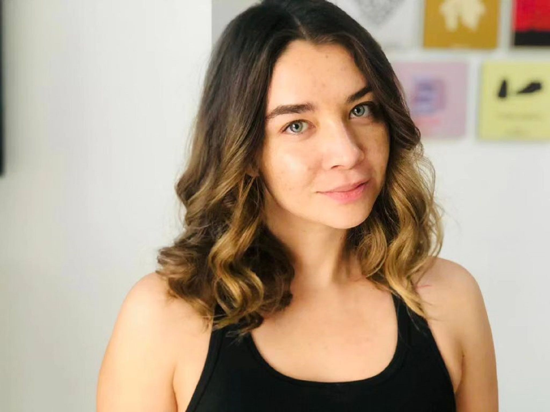 daniela lujan luz clarita