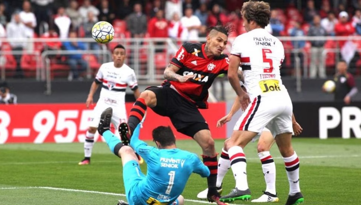 Paolo Guerrero le a marcado cinco goles el Sao Paulo en toda su carrera.