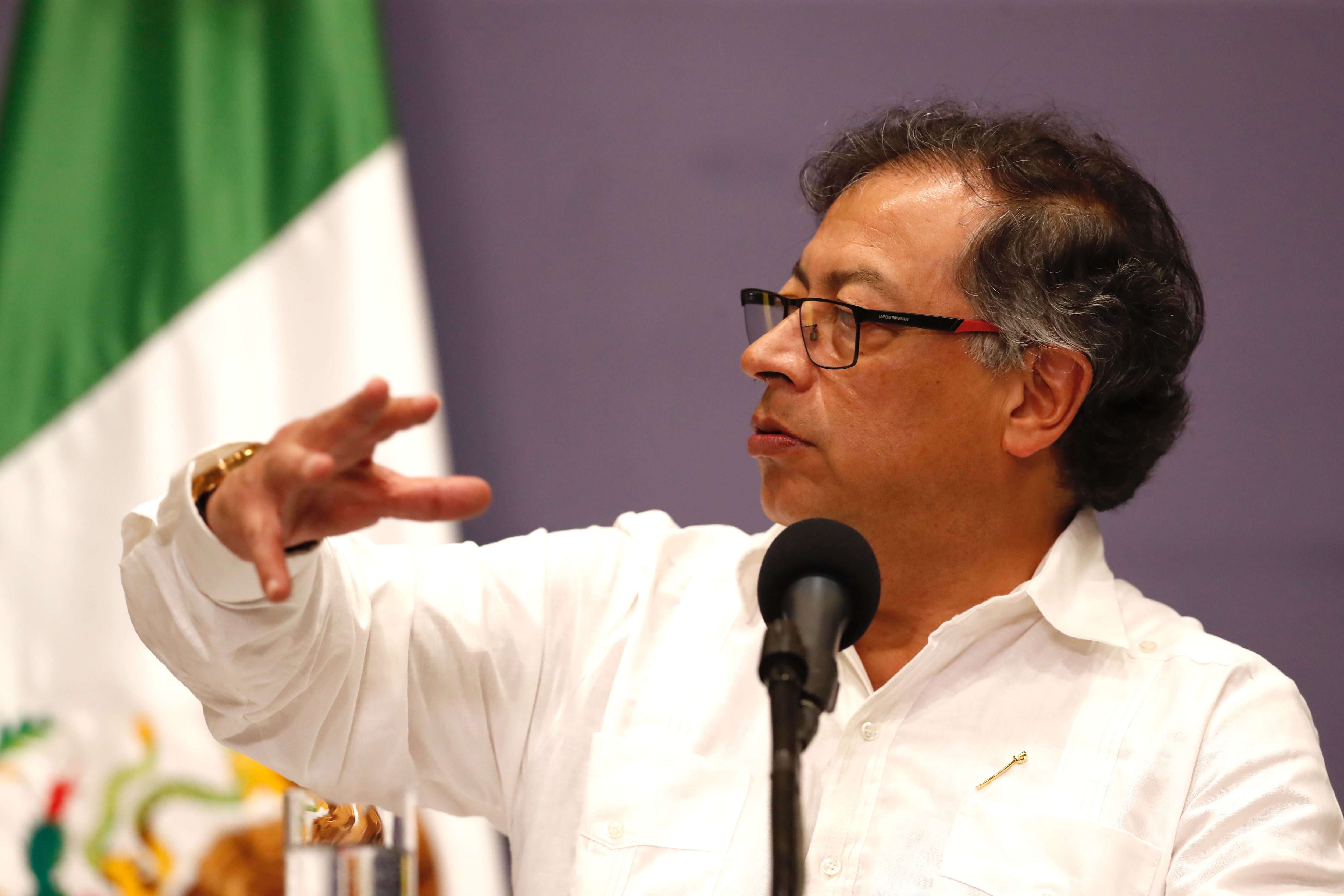 El presidente de la República, Gustavo Petro, denunció que los protagonistas del hecho buscaban enviar el mensaje de que "el Gobierno está hundiendo a Colombia en el caos" - crédito Ernesto Guzmán/EFE 
