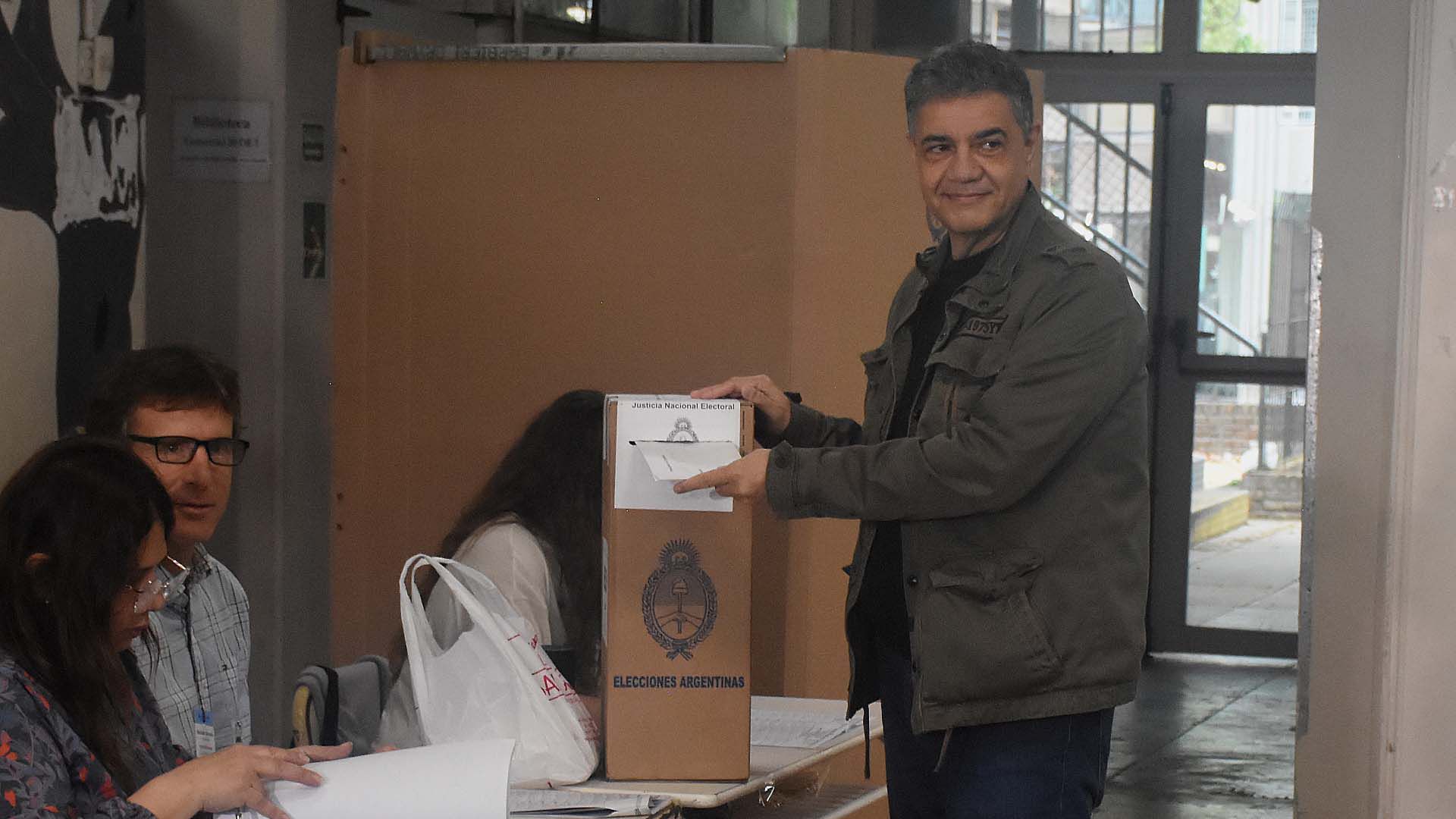 Elecciones 2023 - vota Jorge Macri