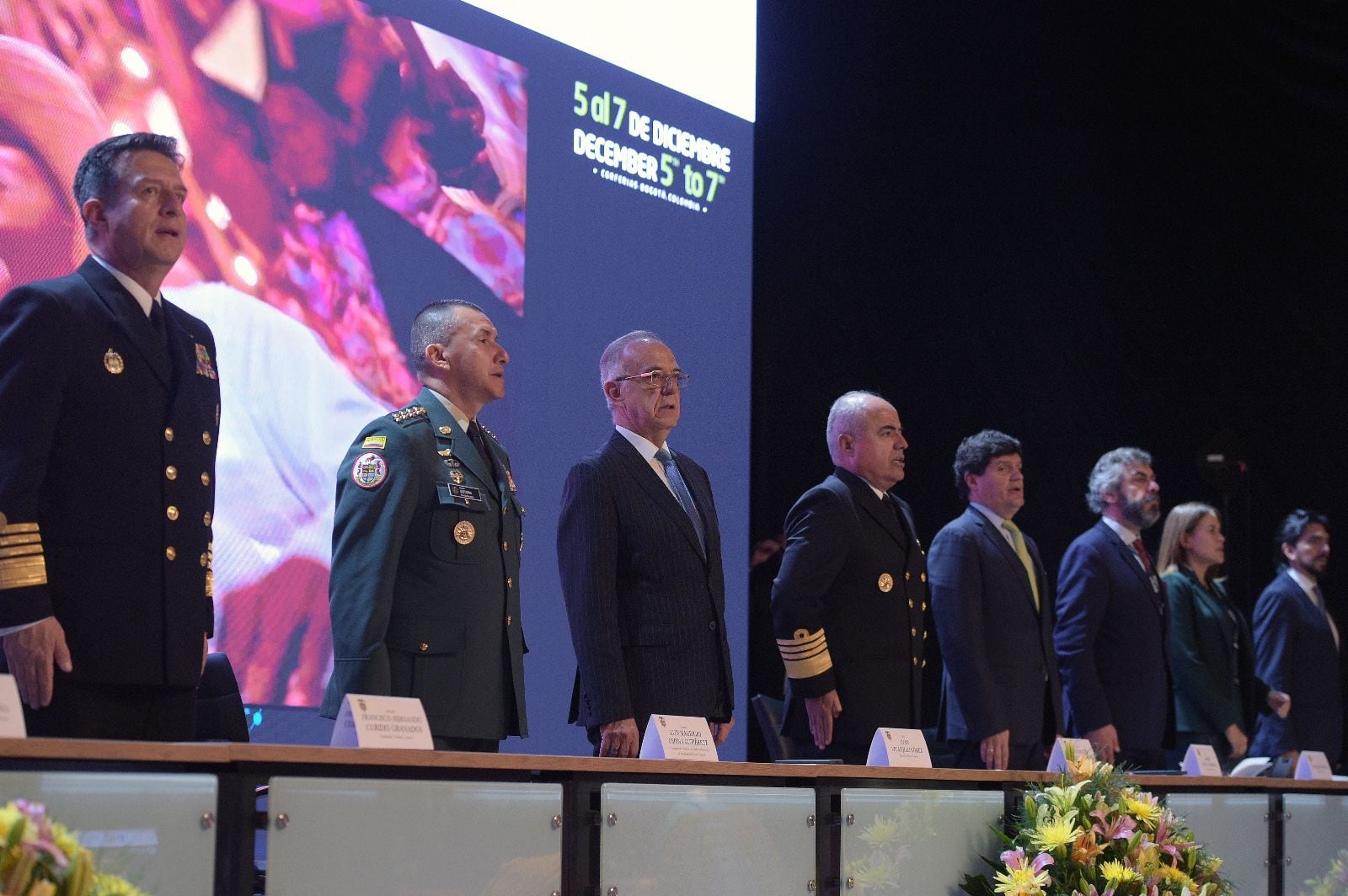 Ministro de Defensa Iván Velásquez en la inauguración de Expodefensa