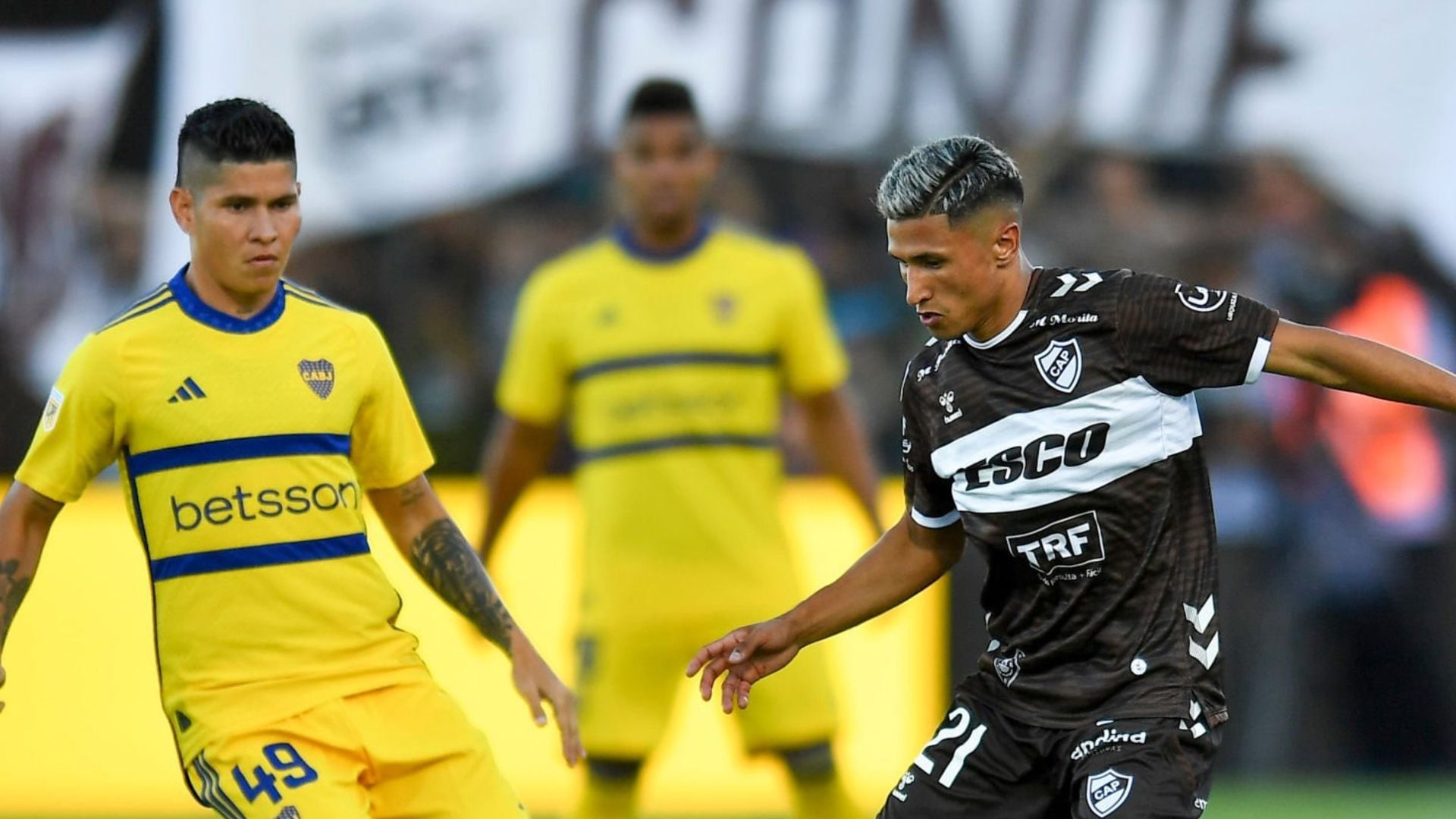 Boca Juniors de Luis Advíncula debuta en la Copa de la Liga enfrentando al actual subcampeón argentino, Platense.