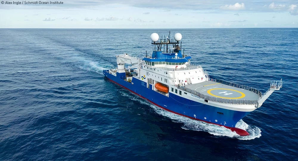 Buque Falkor (Schmidt Ocean Institute)