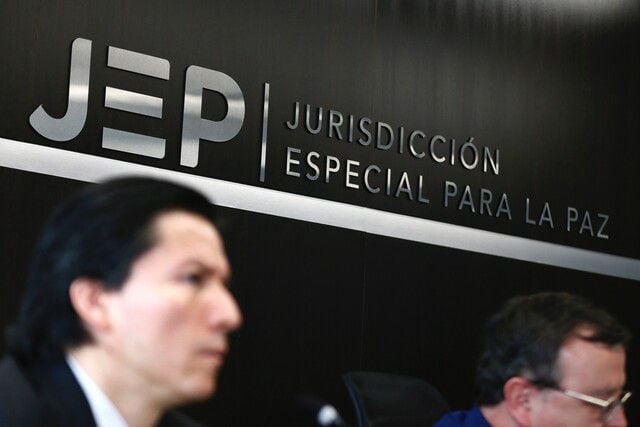 Mediante el Caso 01 del tribunal de paz que investiga crímenes de guerra como secuestros y masacres del que fueron víctimas el exgobernador de Antioquia, Guillermo Gaviria y su asesor de paz, Gilberto Echeverrí - crédito Lina Gasca / Colprensa