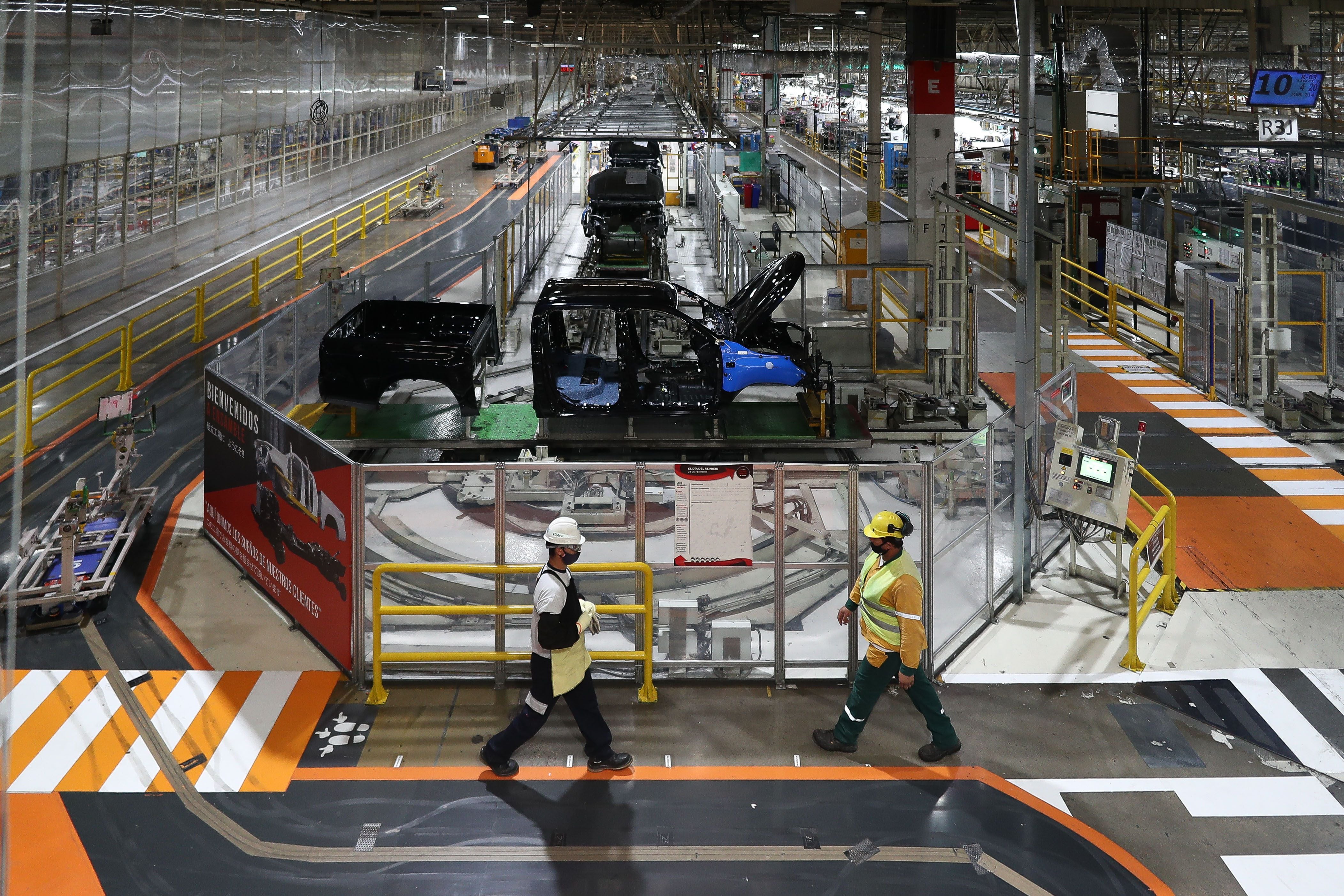 Todas las categorías industriales cayeron en enero, según el Indec. EFE/ Juan Ignacio Roncoroni