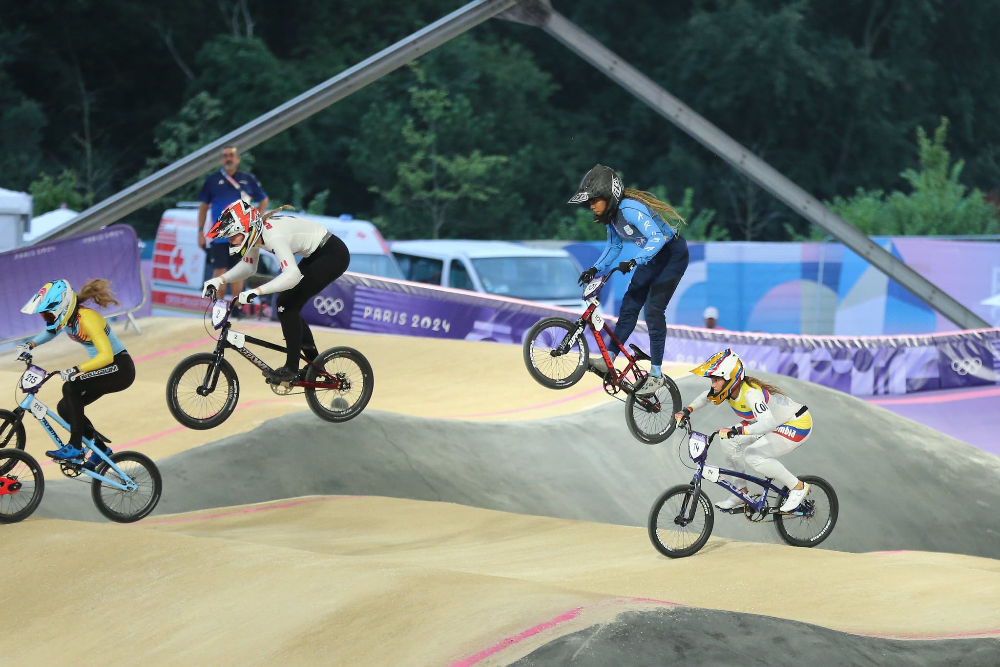 La colombiana participará en las semifinales de BMX Racing - crédito Comité Olímpico Colombiano / Flickr