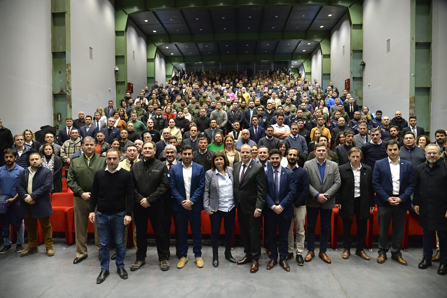 Patricia Bullrich en acto en campana con Diego Valenzuela, Sebastian Abella y Ramón Lanús